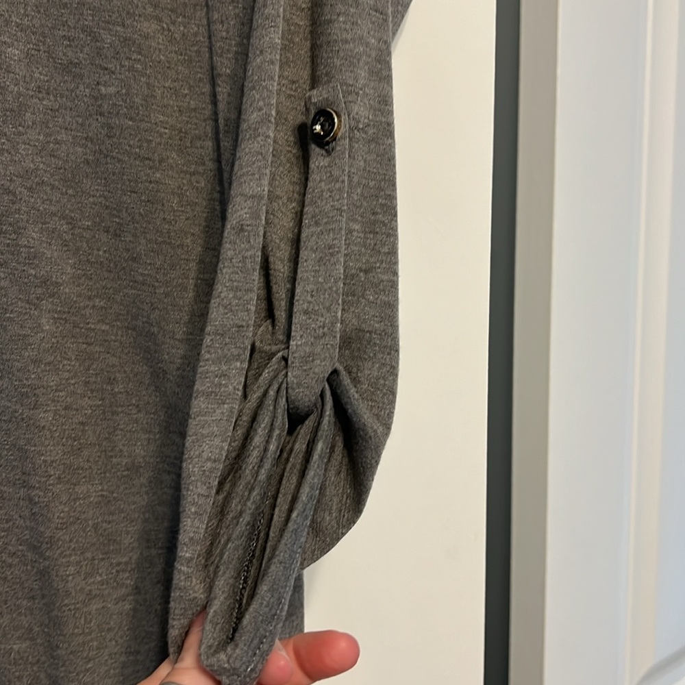 Shirt - Picture 2 of 4